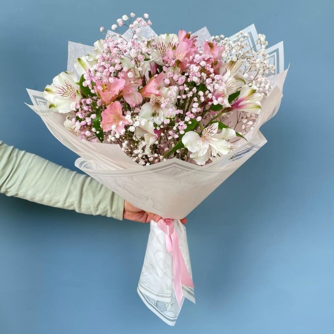 Букет цветов "Аделаида" Букет цветов "Аделаида"